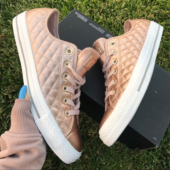 NWB CONVERSE ALL-STAR LOWTOP WOMENS SIZE 8 - Picture 3 of 8